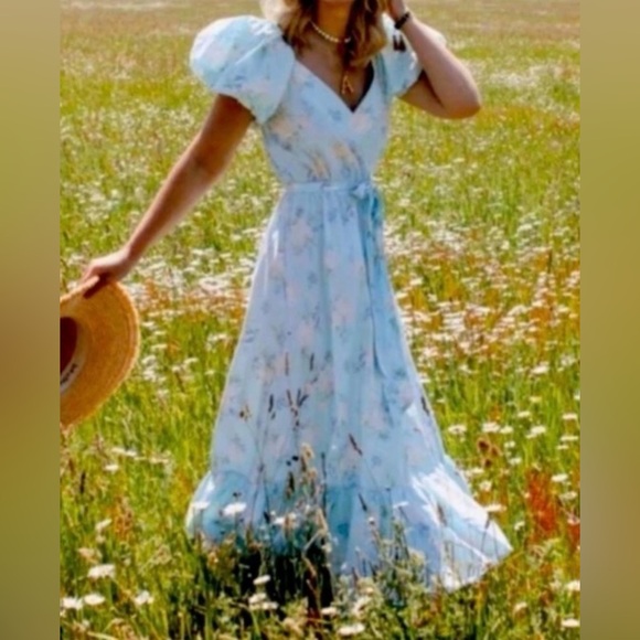 Love Shack Fancy X Target Estelle Blue Floral Puff Sleeve Midi Dress Size 10 NWT - Picture 2 of 9